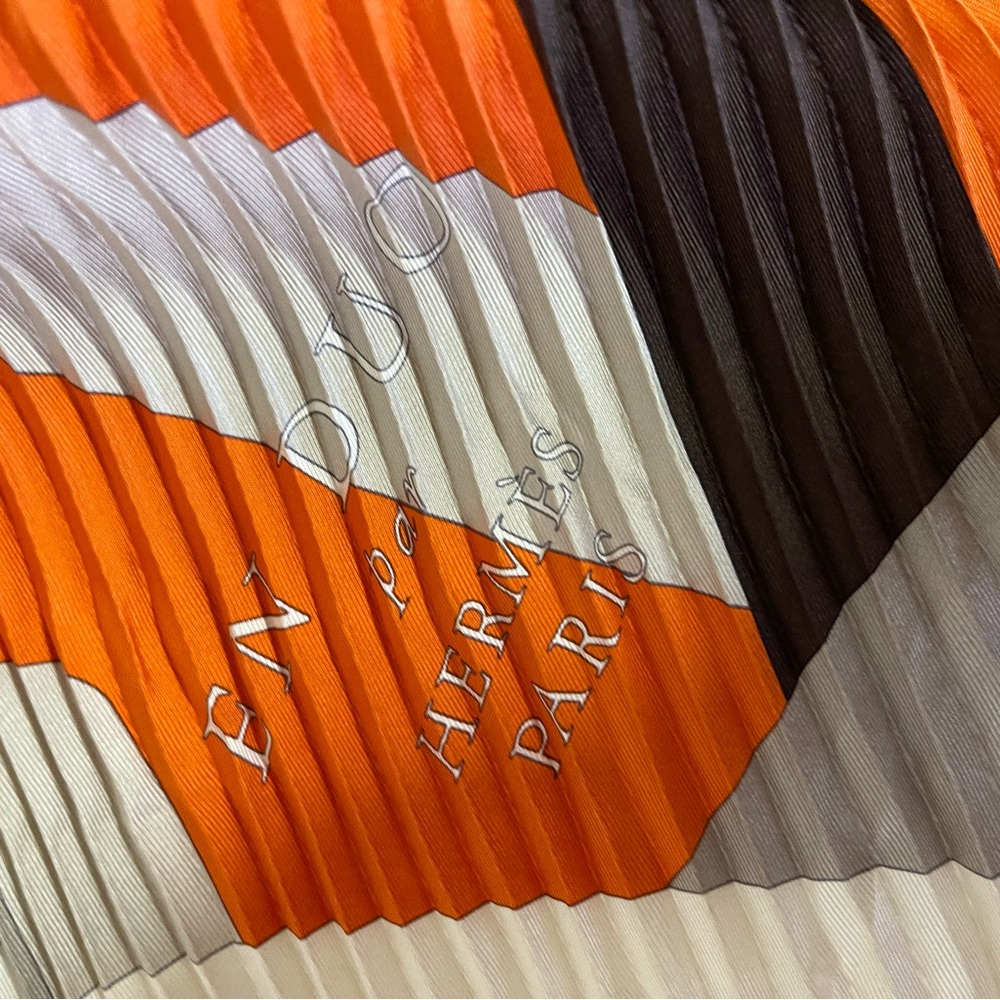 En Duo Par Hermès Paris.